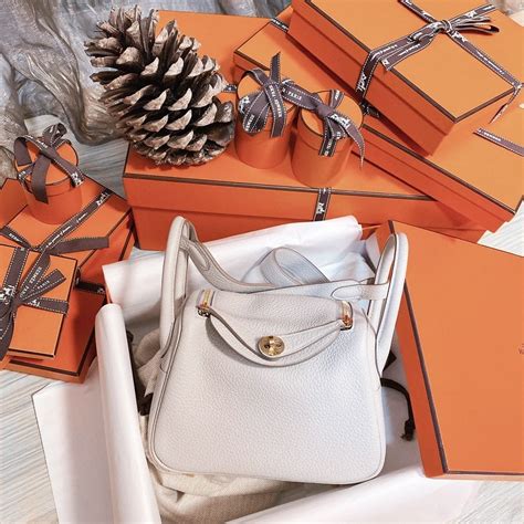 hermes mini lindy price 2021|hermes lindy 30 dimension.